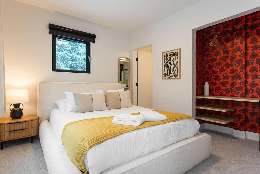 Tally Ho By Revelstoke Vacations 외부 사진