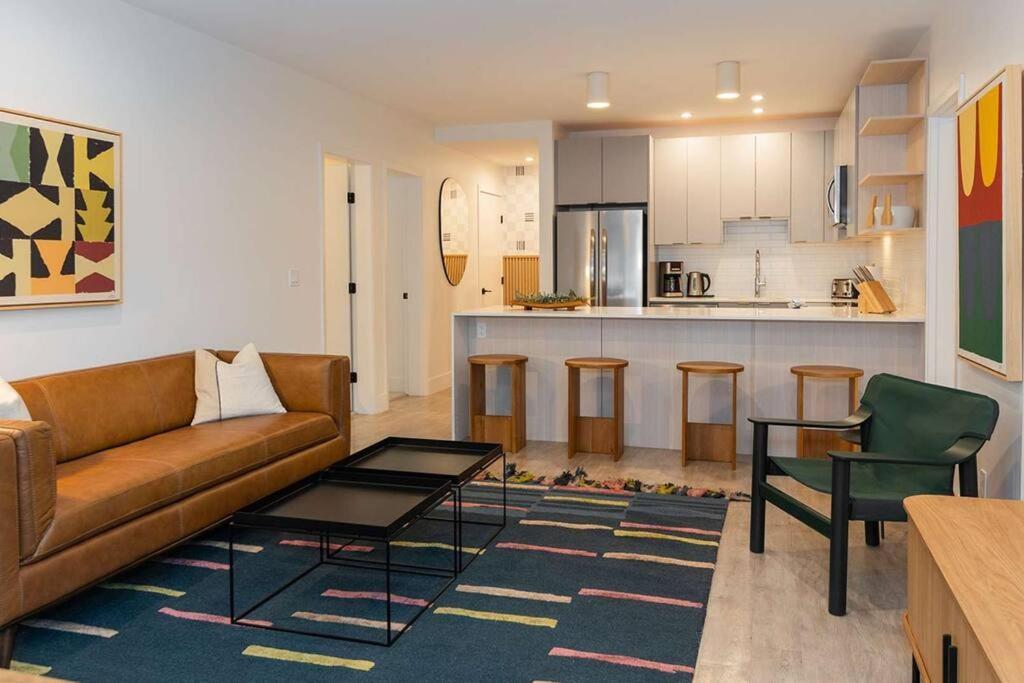 Tally Ho By Revelstoke Vacations 외부 사진