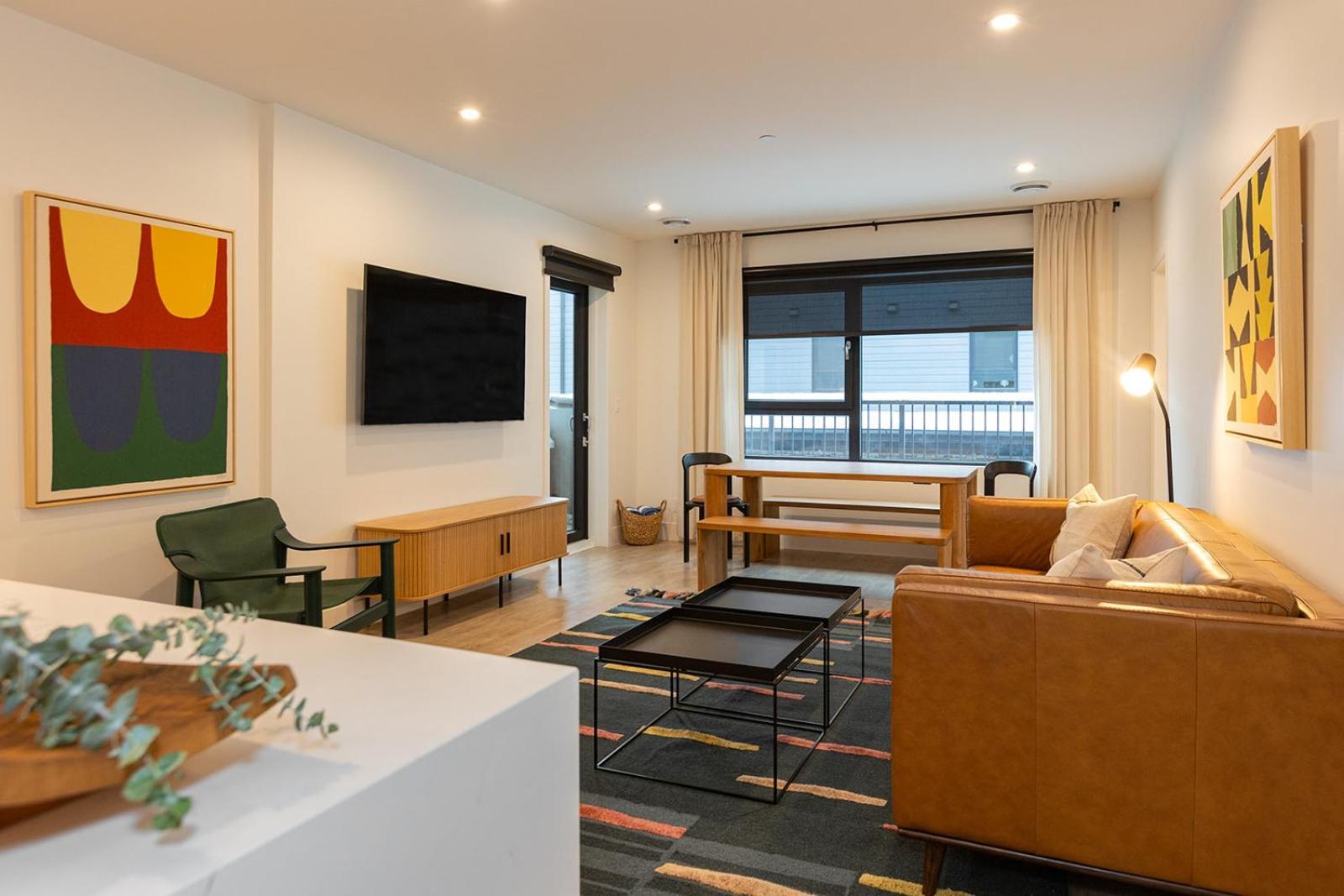 Tally Ho By Revelstoke Vacations 외부 사진